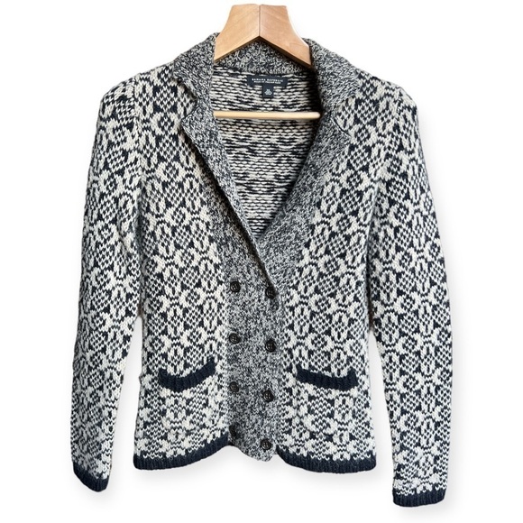 Banana Republic Sweaters - Banana Republic Women’s Alpaca Wool Blend Italian Yarn Button Front Sweater, XS